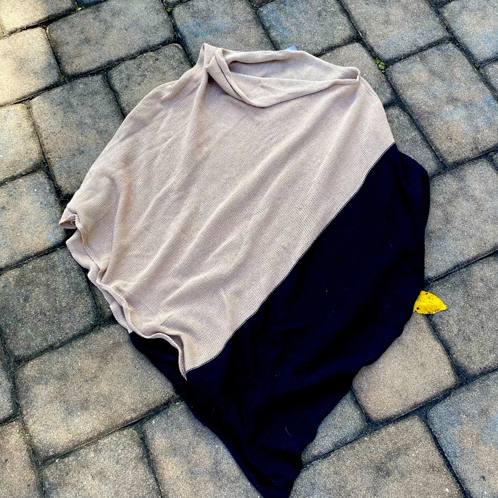 NWOT Wooden Ships Knits Colorblock poncho